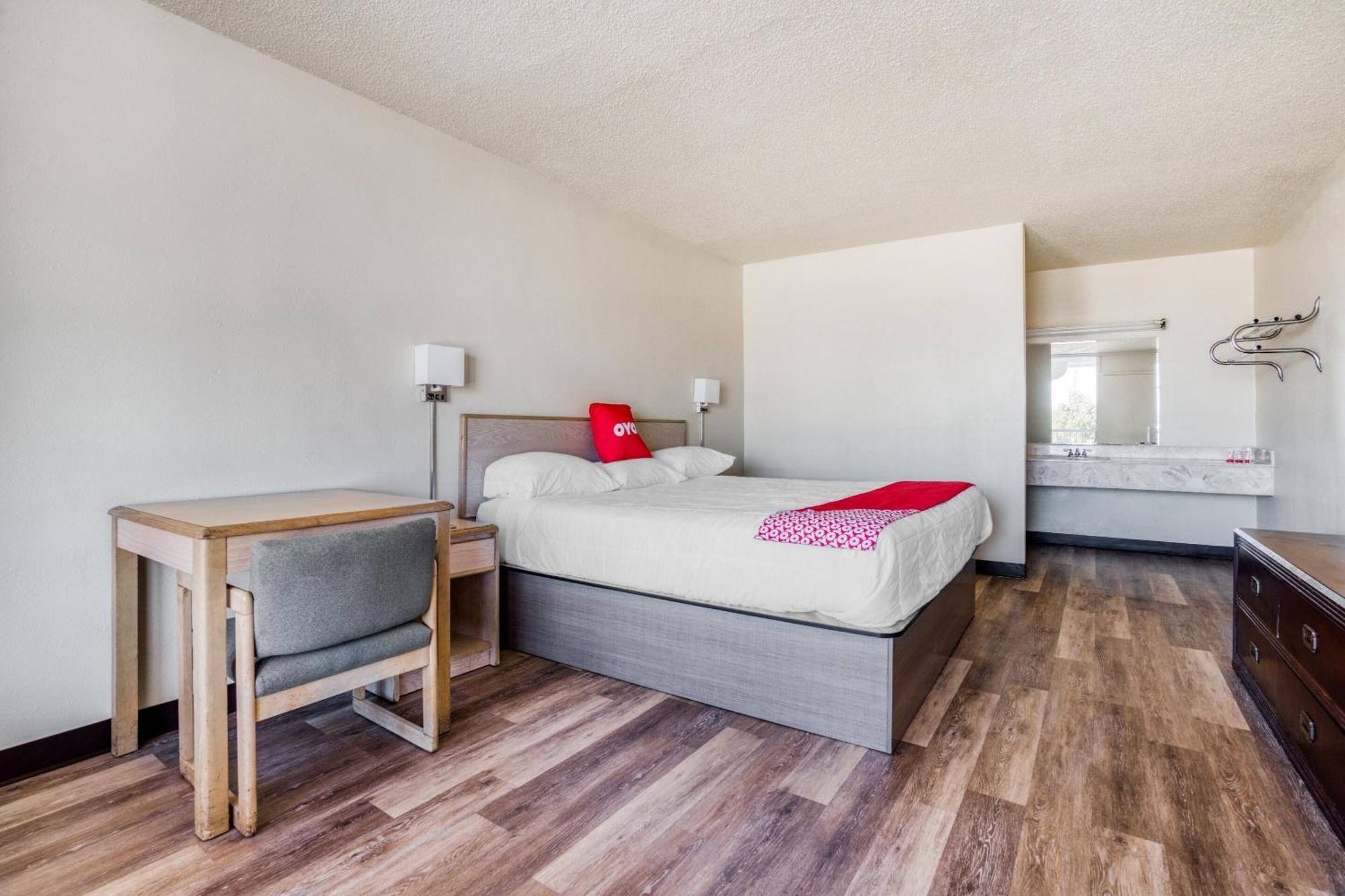 Oyo Hotel Waco University Area I-35 Luaran gambar